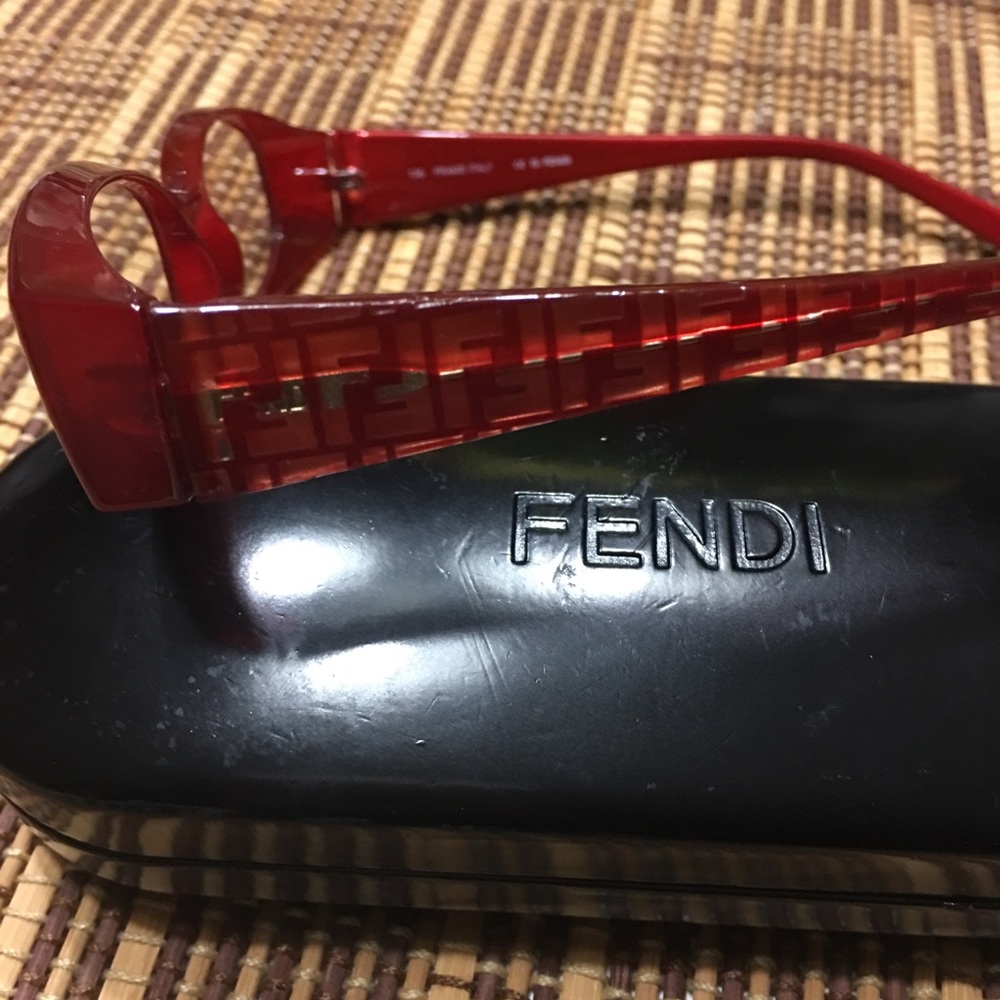FENDI eyewear frame signature Red F logo handles
